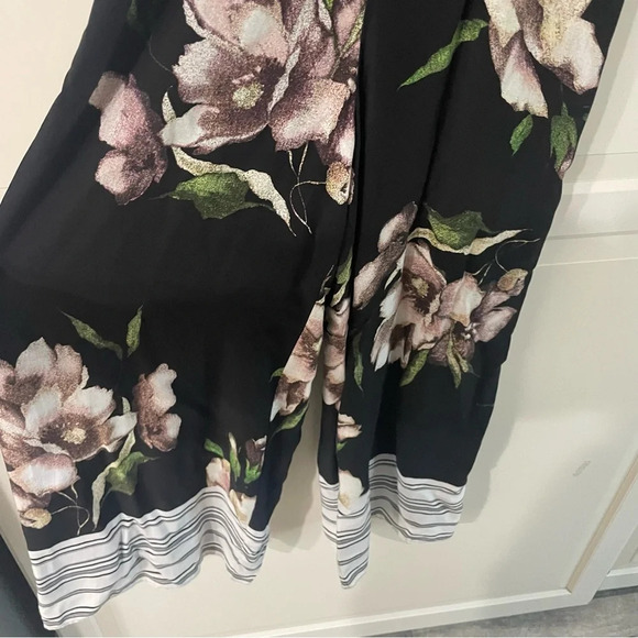 Anthropologie x Maeve black floral print wide leg crop jumpsuit 30978 - Picture 4 of 12